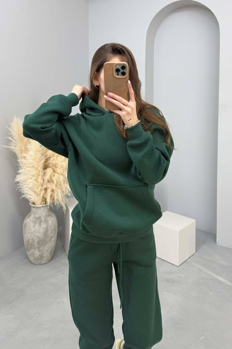 SET NJE NGJYRESH ME PUSH HOODIE+TUTA PER FEMRA NE NGJYRE JESHILE TE ERRET - 5