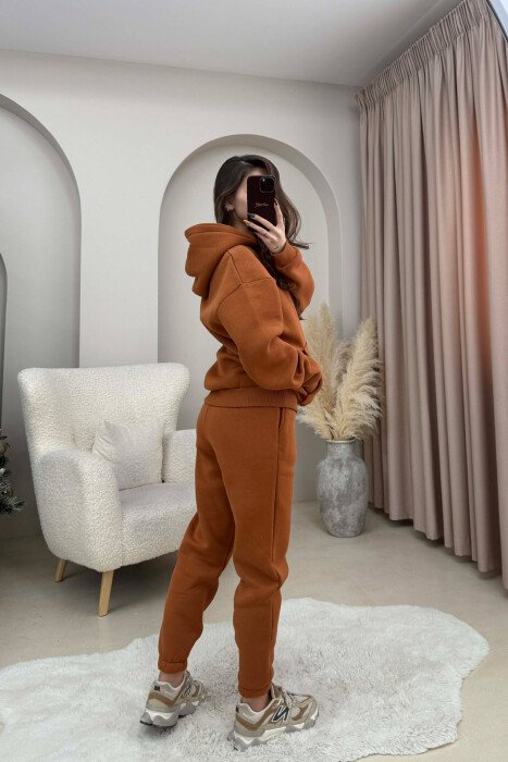 SET NJE NGJYRESH ME PUSH HOODIE+TUTA PER FEMRA NE NGJYRE TULLE - 2
