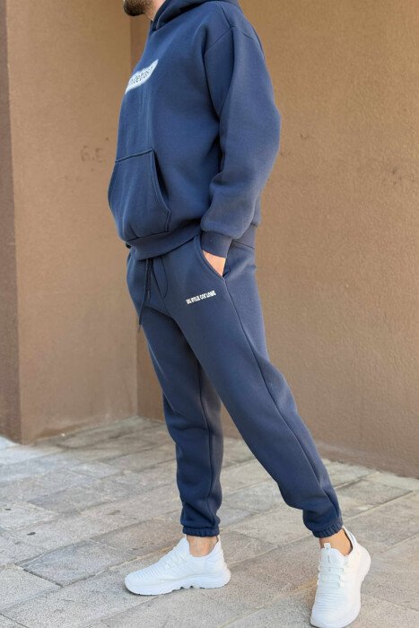 SET NJË NGJYRËSH ME PUSH HOODIE+TUTA PËR MESHKUJ NË NGJYRË BLU TË ERRËT - 3