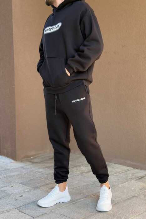 SET NJË NGJYRËSH ME PUSH HOODIE+TUTA PËR MESHKUJ NË NGJYRË TË ZEZË - 2