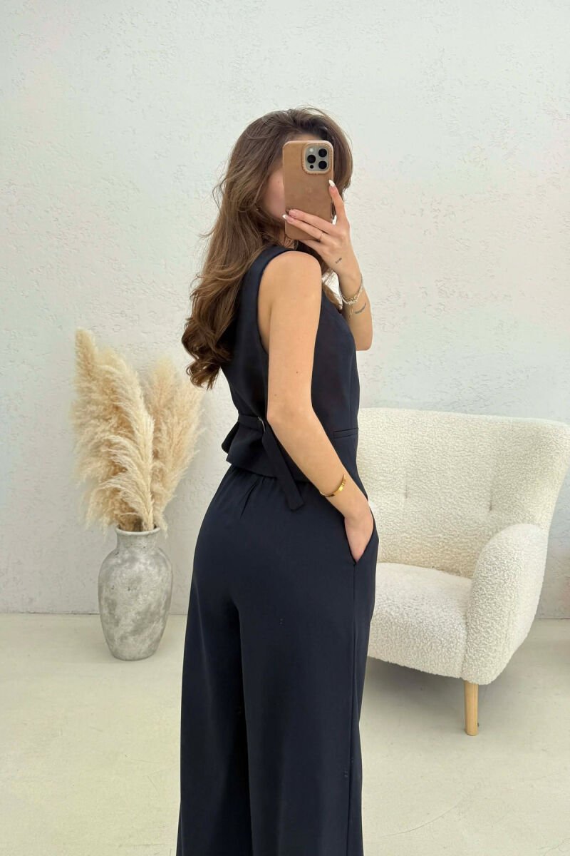 SET NJË NGJYRËSH PËR FEMRA NË NGJYRËN BLU E ERRËT - 2