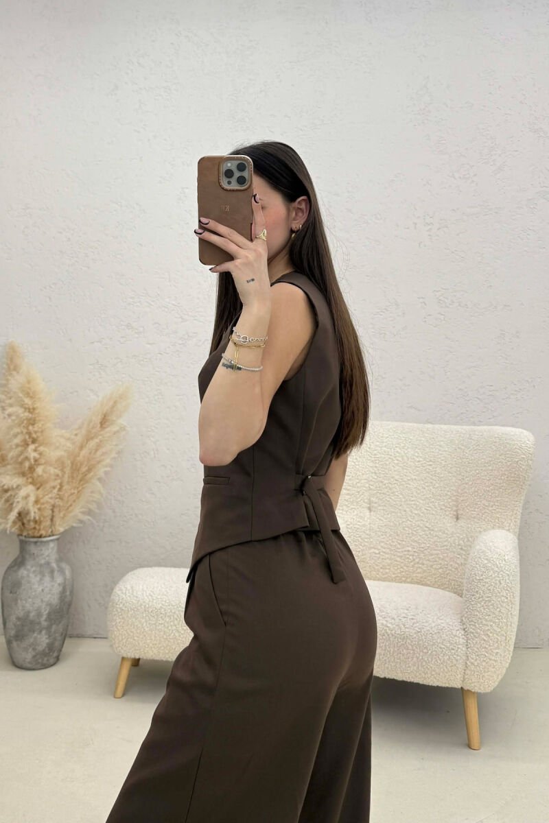 SET NJË NGJYRËSH PËR FEMRA NË NGJYRËN KAFE TE ZBARDHUR - 2