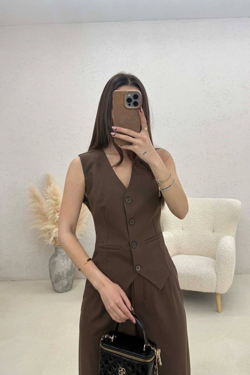 SET NJË NGJYRËSH PËR FEMRA NË NGJYRËN KAFE TE ZBARDHUR - 3