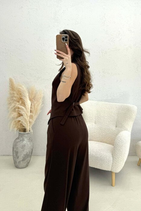 SET NJË NGJYRËSH PËR FEMRA NË NGJYRËN KAFE - 5