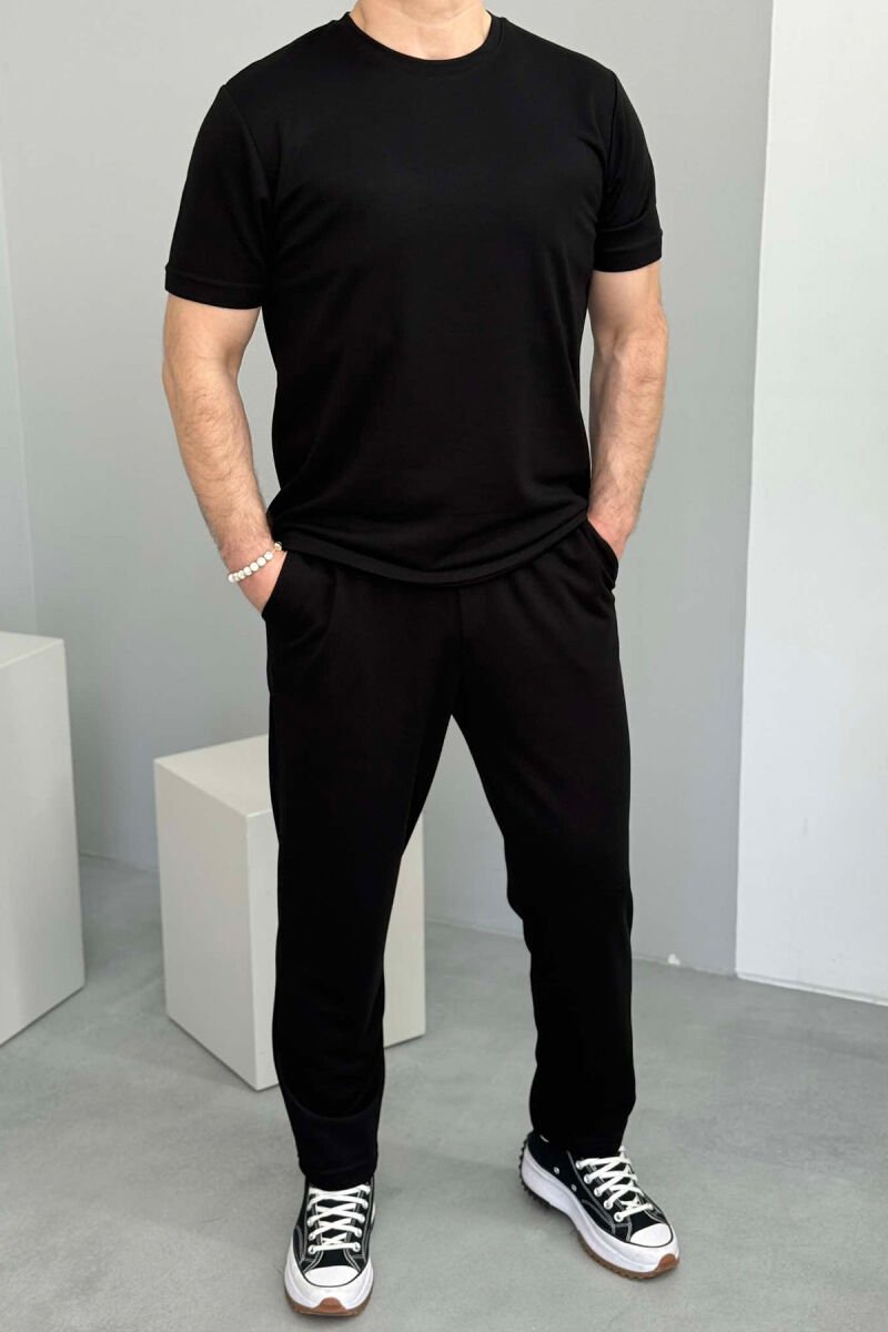 SET NJË NGJYRËSH T-SHIRT+TUTA PËR MESHKUJ NË NGJYRË E ZEZË - 1