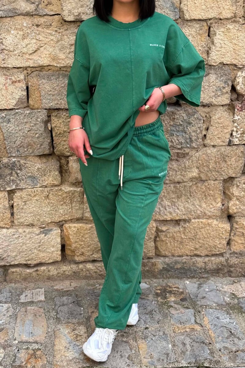 SET NJE NGJYRESH T-SHIRT I THJESHTE ME SHKRIME + TUTA PER FEMRA NE NGJYRE JESHILE - 3