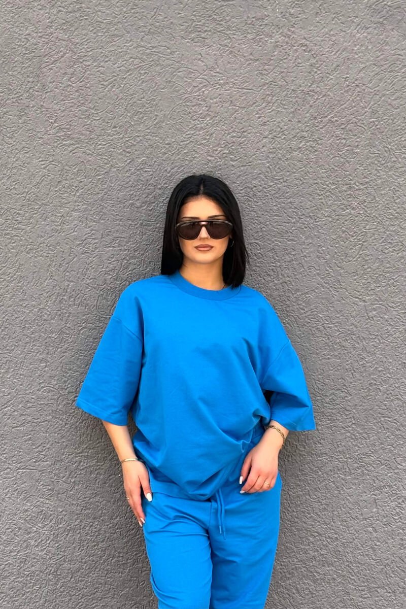 SET NJE NGJYRESH T-SHIRT I THJESHTE + TUTA PER FEMRA NE NGJYRE BLU TE ZBARDHUR - 3
