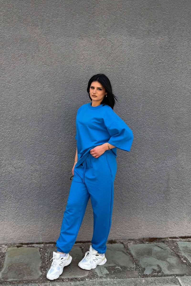 SET NJE NGJYRESH T-SHIRT I THJESHTE + TUTA PER FEMRA NE NGJYRE BLU TE ZBARDHUR - 4