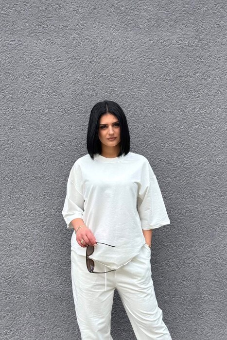 SET NJE NGJYRESH T-SHIRT I THJESHTE + TUTA PER FEMRA NE NGJYRE TE BARDHE - 3