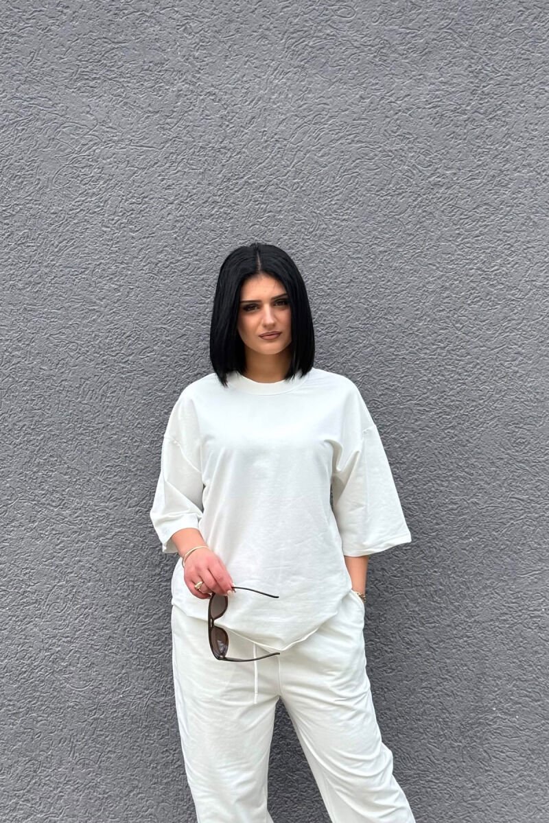 SET NJE NGJYRESH T-SHIRT I THJESHTE + TUTA PER FEMRA NE NGJYRE TE BARDHE - 3