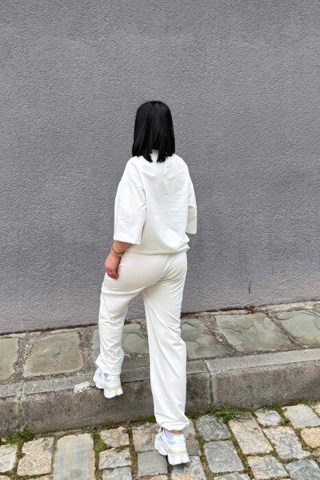 SET NJE NGJYRESH T-SHIRT I THJESHTE + TUTA PER FEMRA NE NGJYRE TE BARDHE - 4