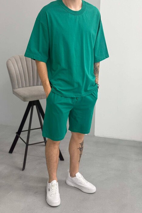 SET NJE NGJYRESH T-SHIRT I THJESHTE + TUTA PER MESHKUJ NE NGJYRE JESHILE TE ERRET - 2