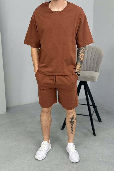 SET NJE NGJYRESH T-SHIRT I THJESHTE + TUTA PER MESHKUJ NE NGJYRE KAFE - 2