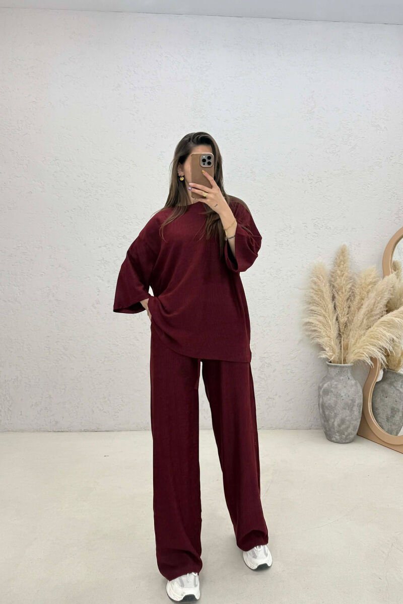 SET NJE NGJYRESH T-SHIRT + PANTALLONA PER FEMRA NE NGJYRE VISHNJE - 1