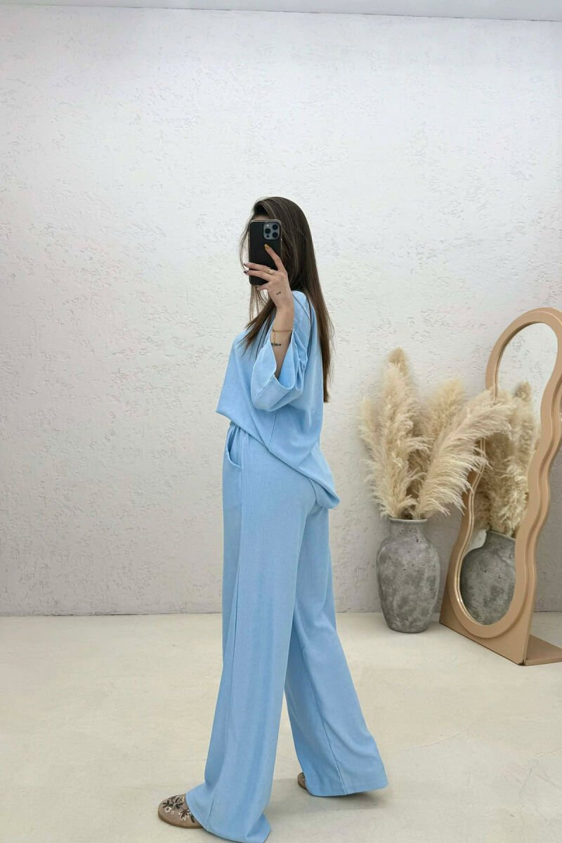 SET NJE NGJYRESH T-SHIRT + PANTALLONA PER FEMRA NE NGJYRE BLU TE ZBARDHUR - 5