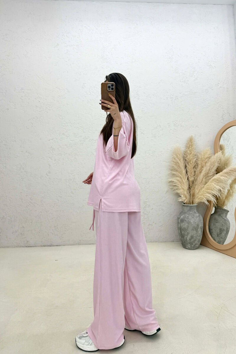 SET NJE NGJYRESH T-SHIRT + PANTALLONA PER FEMRA NE NGJYRE ROZE - 3