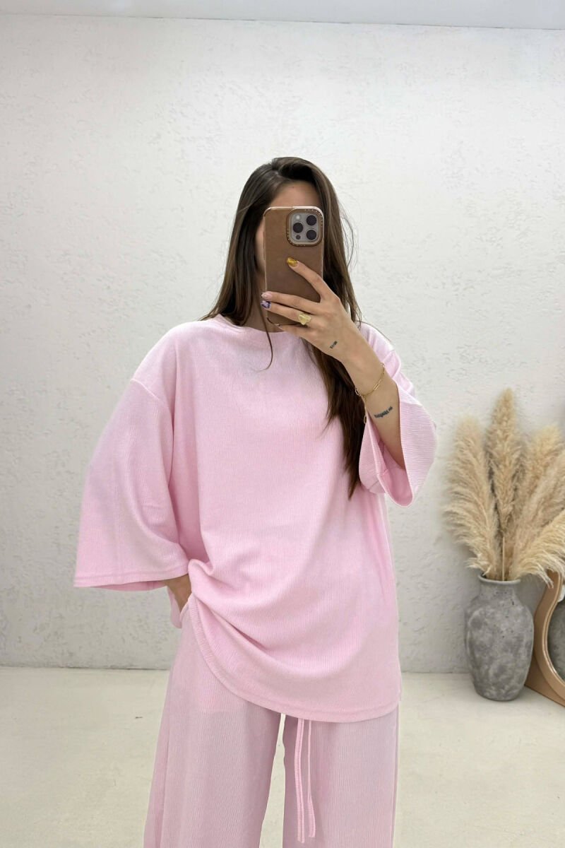 SET NJE NGJYRESH T-SHIRT + PANTALLONA PER FEMRA NE NGJYRE ROZE - 4