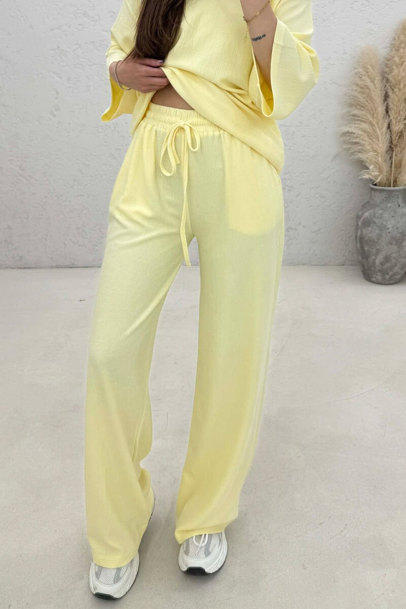 SET NJE NGJYRESH T-SHIRT + PANTALLONA PER FEMRA NE NGJYRE TE VERDHE - 3