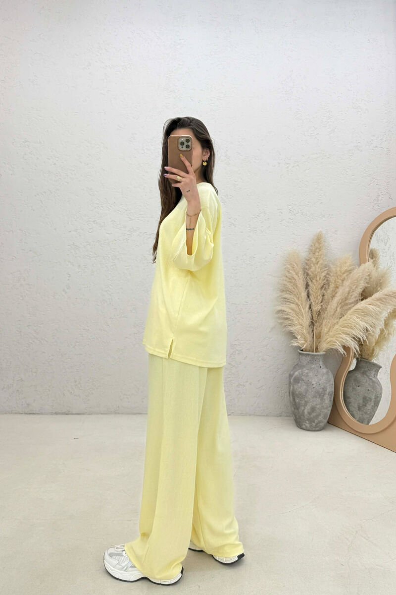 SET NJE NGJYRESH T-SHIRT + PANTALLONA PER FEMRA NE NGJYRE TE VERDHE - 4