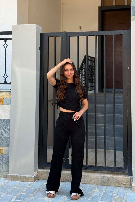 SET NJE NGJYRESH T-SHIRT + PANTALLONA PER FEMRA NE NGJYRE TE ZEZE - 2