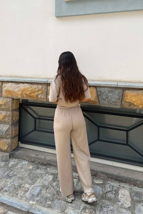 SET NJE NGJYRESH T-SHIRT + TUTA PER FEMRA NE NGJYRE BEZHE - 4