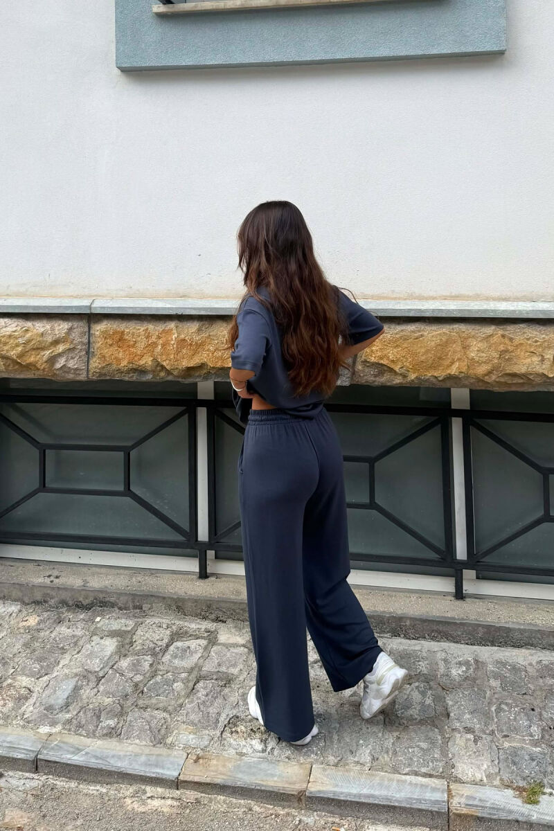 SET NJE NGJYRESH T-SHIRT + TUTA PER FEMRA NE NGJYRE GRI TE ERRET - 5