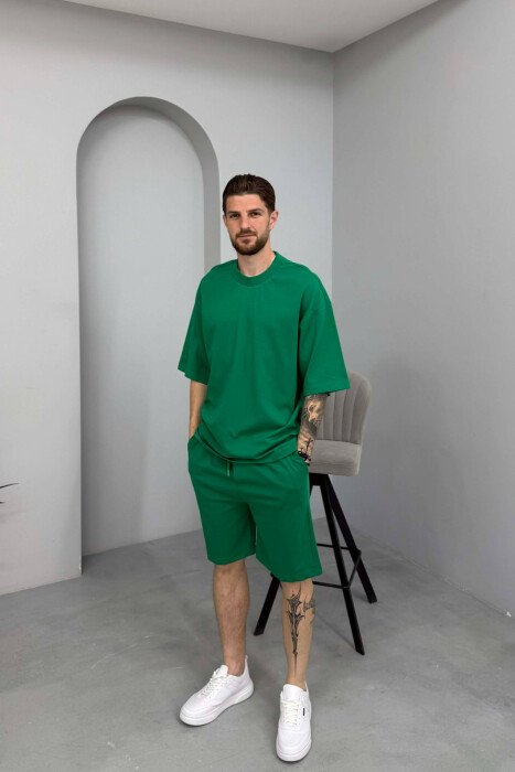 SET NJE NGJYRESH T-SHIRT + TUTA PER MESHKUJ NE NGJYRE JESHILE - 1