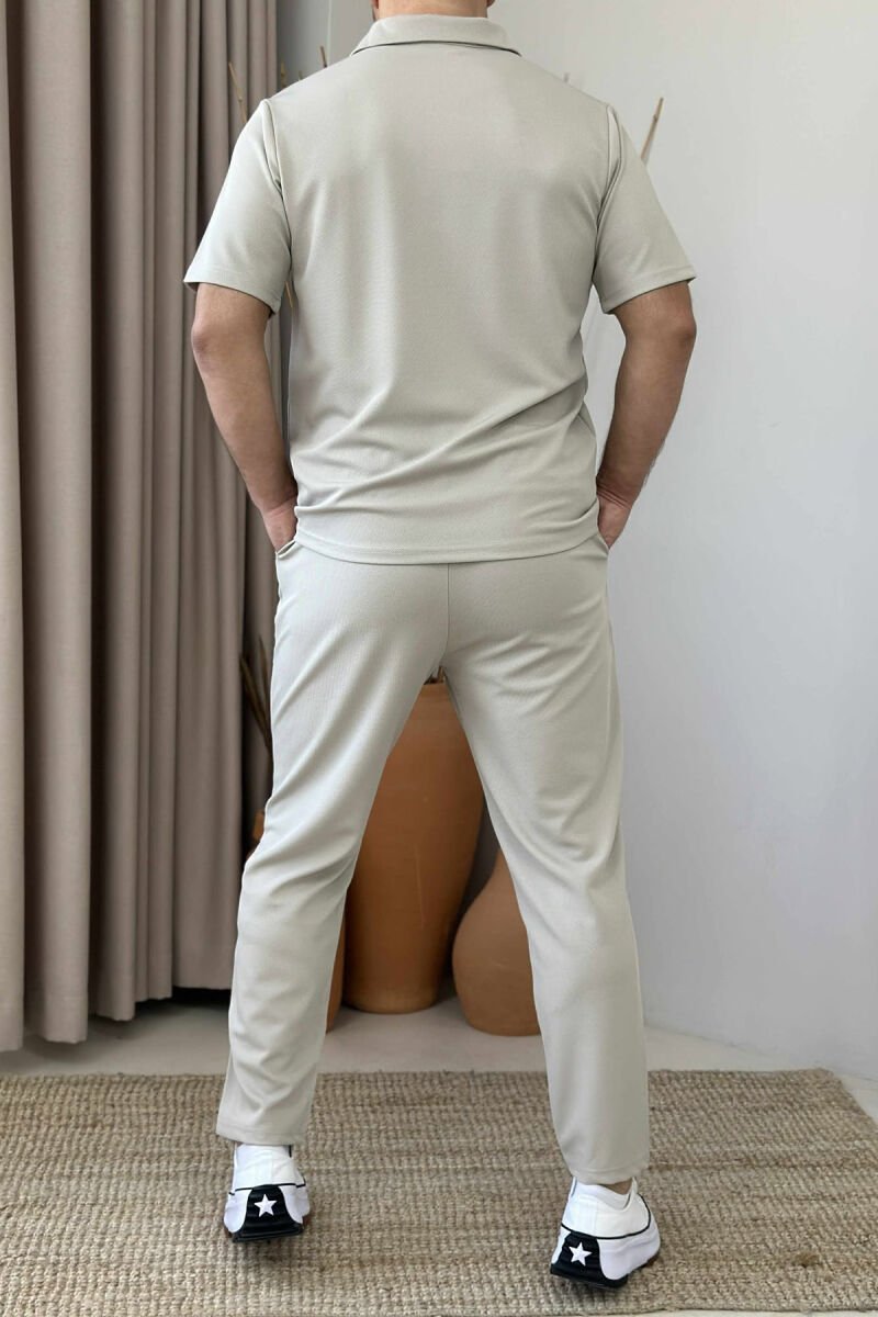 SET NJË NGJYRËSH T-SHIRT+TUTA PËR MESHKUJ NË NGJYRËN BEZHË - 3