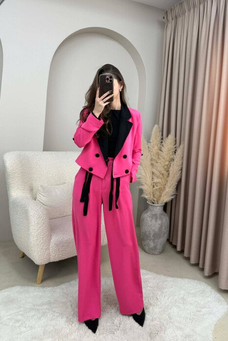 SET NJE NGJYRESH XHAKETE E SHKURTER+PANTALLONA PER FEMRA NE NGJYRE ROZE - 2
