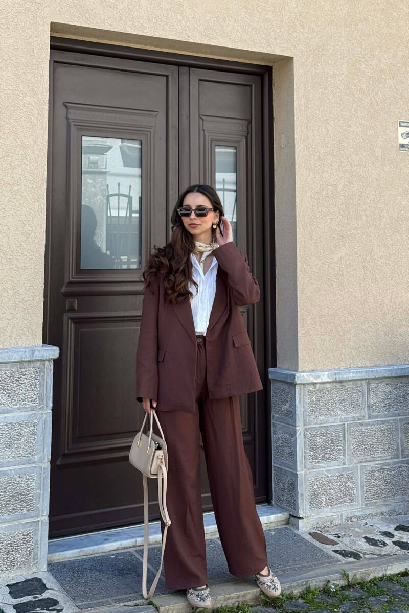 SET NJE NGJYRESH XHAKETE + PANTALLONA PER FEMRA NE NGJYRE KAFE - 1
