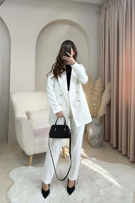 SET NJE NGJYRESH XHAKETE +PANTALLONA PER FEMRA NE NGJYRE TE BARDHE - KLAUDIO FASHION