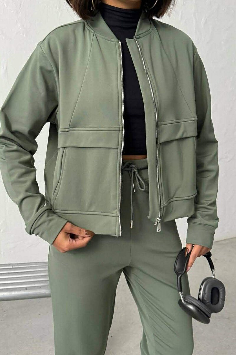 SET NJE NGJYRESH XHAKETE + TUTA PER FEMRA NE NGJYRE JESHILE - 4