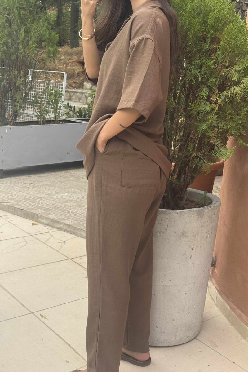 SET NJËNGJYRËSH KËMISHË ME MËNGË TË SHKURTRA+PANTALLONA PËR FEMRA NË NGJYRËN KAFE - 5