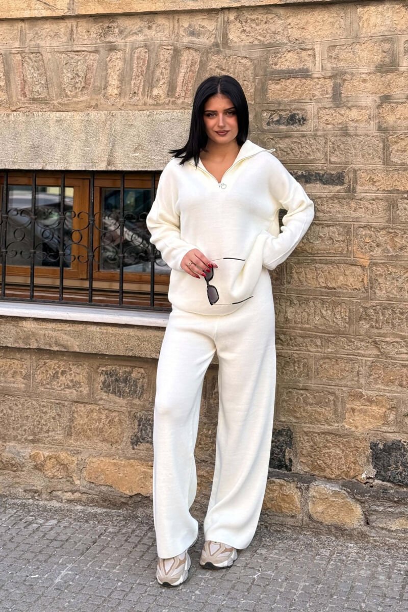 SET PULOVER+TUTA PER FEMRA NE NGJYRE KREM - 1
