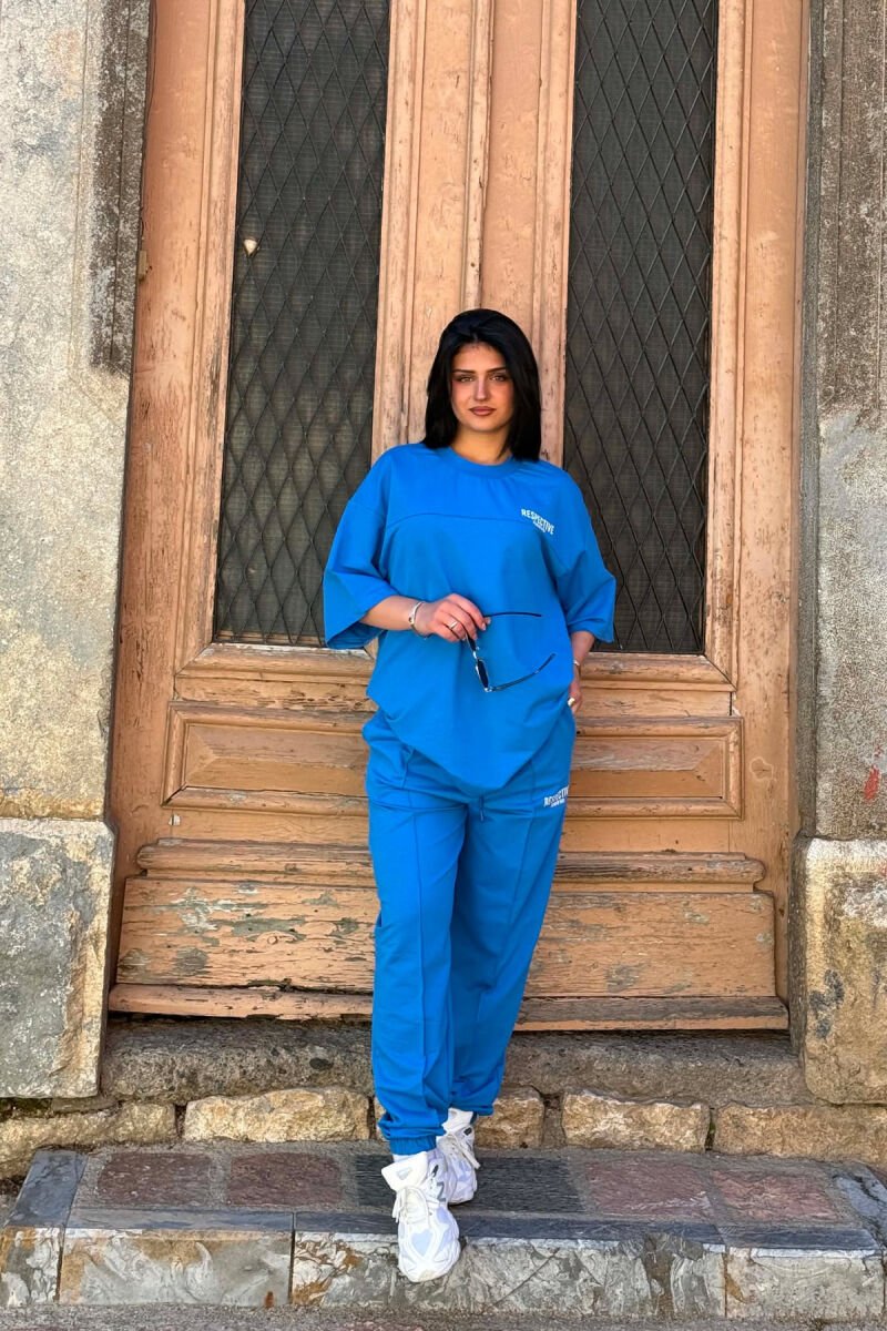 SET T-SHIRT ME SHKRIME + TUTA PER FEMRA NE NGJYRE BLU E ZBARDHUR - 1