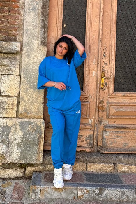 SET T-SHIRT ME SHKRIME + TUTA PER FEMRA NE NGJYRE BLU E ZBARDHUR - 5