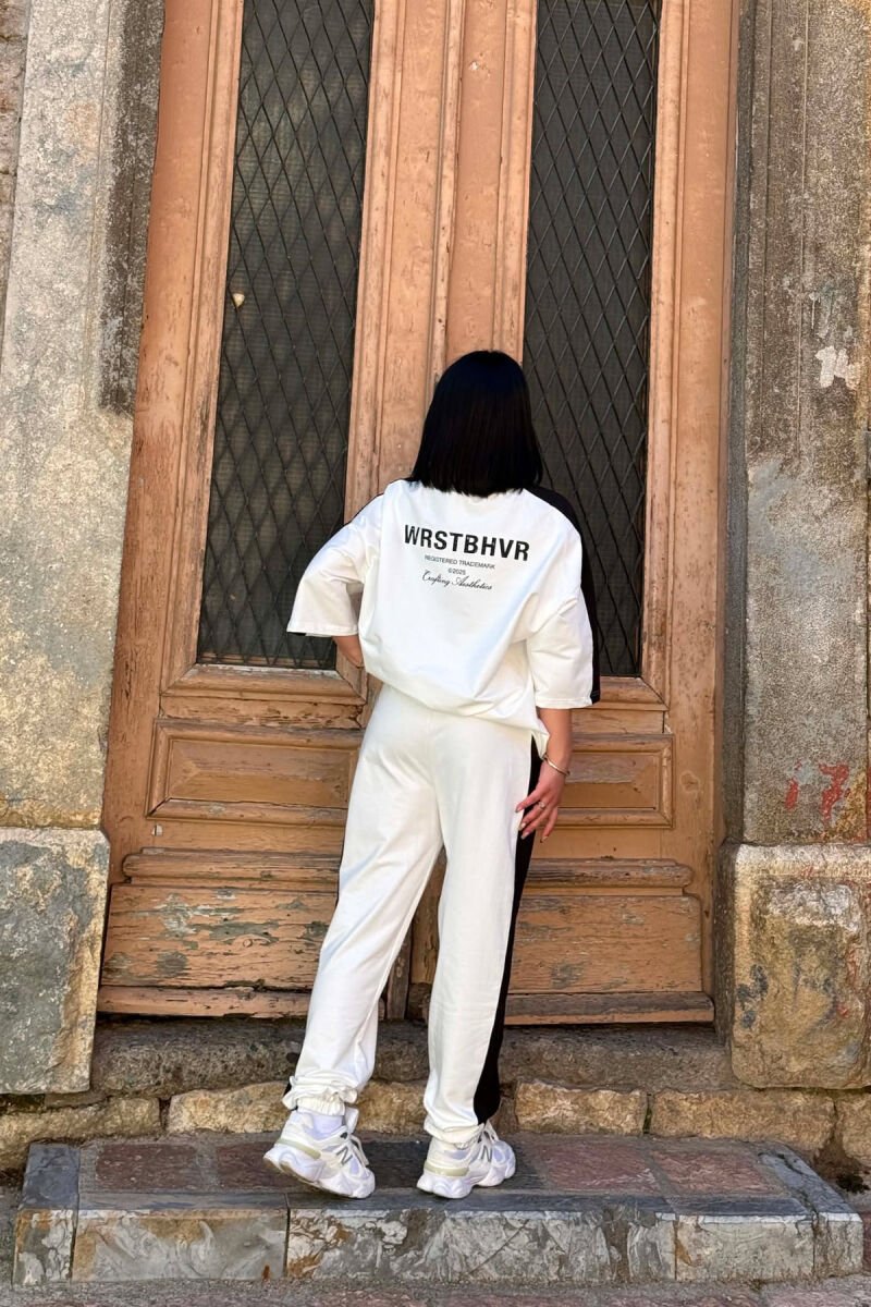 SET T-SHIRT ME SHKRIME + TUTA PER FEMRA NE NGJYRE TE BARDHE - 4