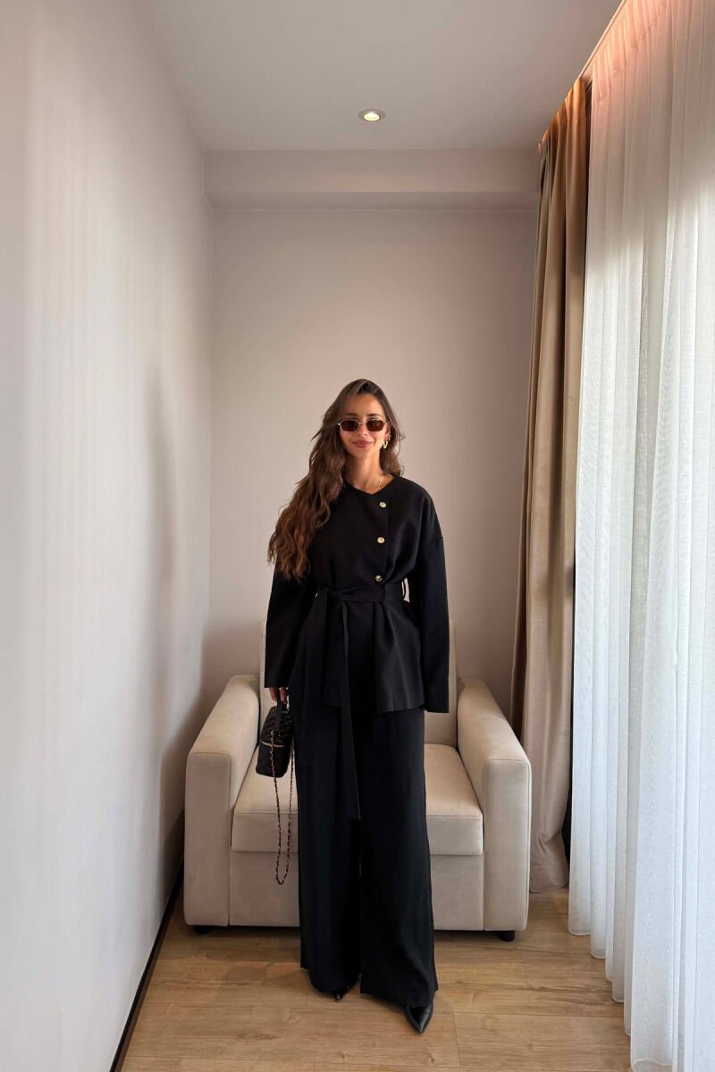 SET XHAKETE ME BUTONA GOLD+PANTALLONA PER FEMRA NE NGJYRE TE ZEZE - 1