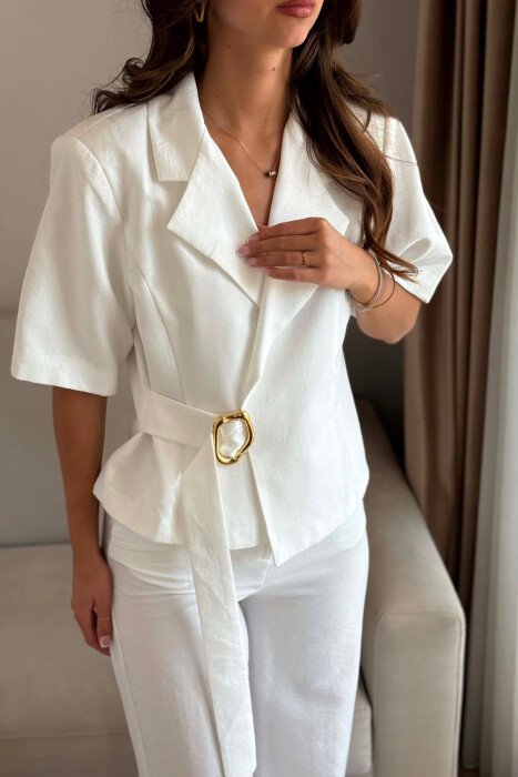SET XHAKETE ME MENGE TE SHKURTRA ME DETAJIN GOLD + PANTALLONA PER FEMRA NE NGJYRE TE BARDHE - 5