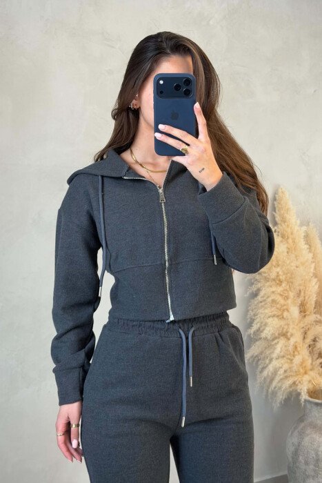 SET XHAKETE ME ZINXHIR DHE PANTALLONA PER FEMRA NE NGJYRE GRI TE ERRET - 4