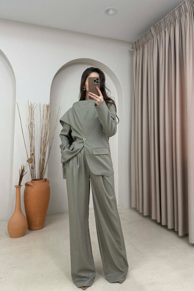 SET XHAKETE+PANTALLONA PER FEMRA NE NGJYRE MENTE - 1