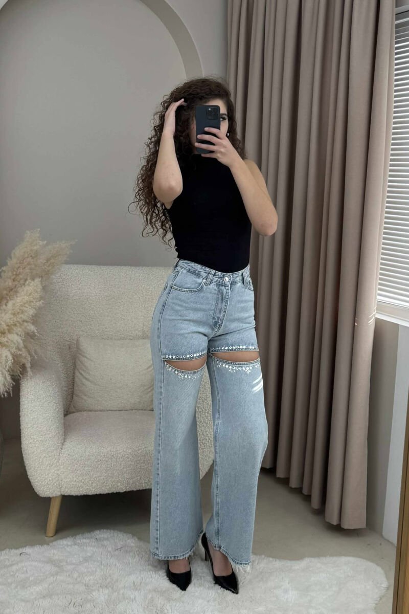 SHINNY STONES CUT OFF WOMEN JEANS LIGHTBLUE/BZ - 3