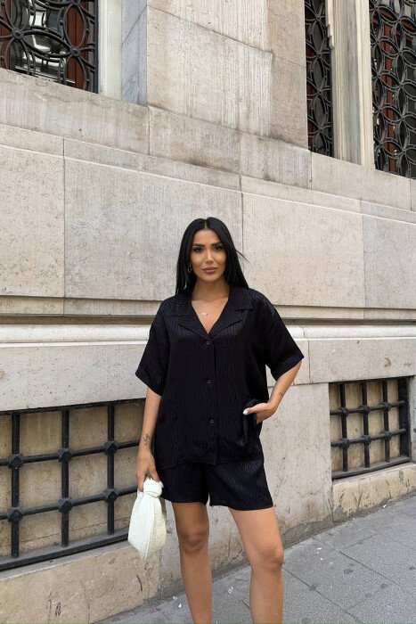 SHINY ONE COLOR SHORT SLEEVE SHIRT + SHORTS WOMAN SET BLACK/ E ZEZE - KLAUDIO FASHION