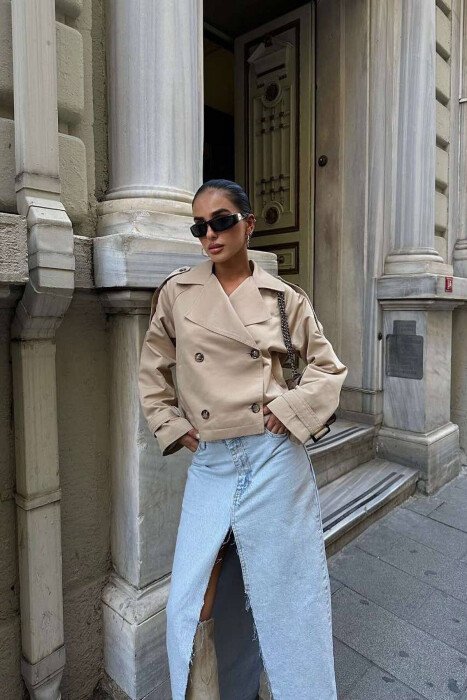 SHORT BUTTONS ONE COLOR WOMAN JACKET BEIGE/BEZHE - KLAUDIO FASHION