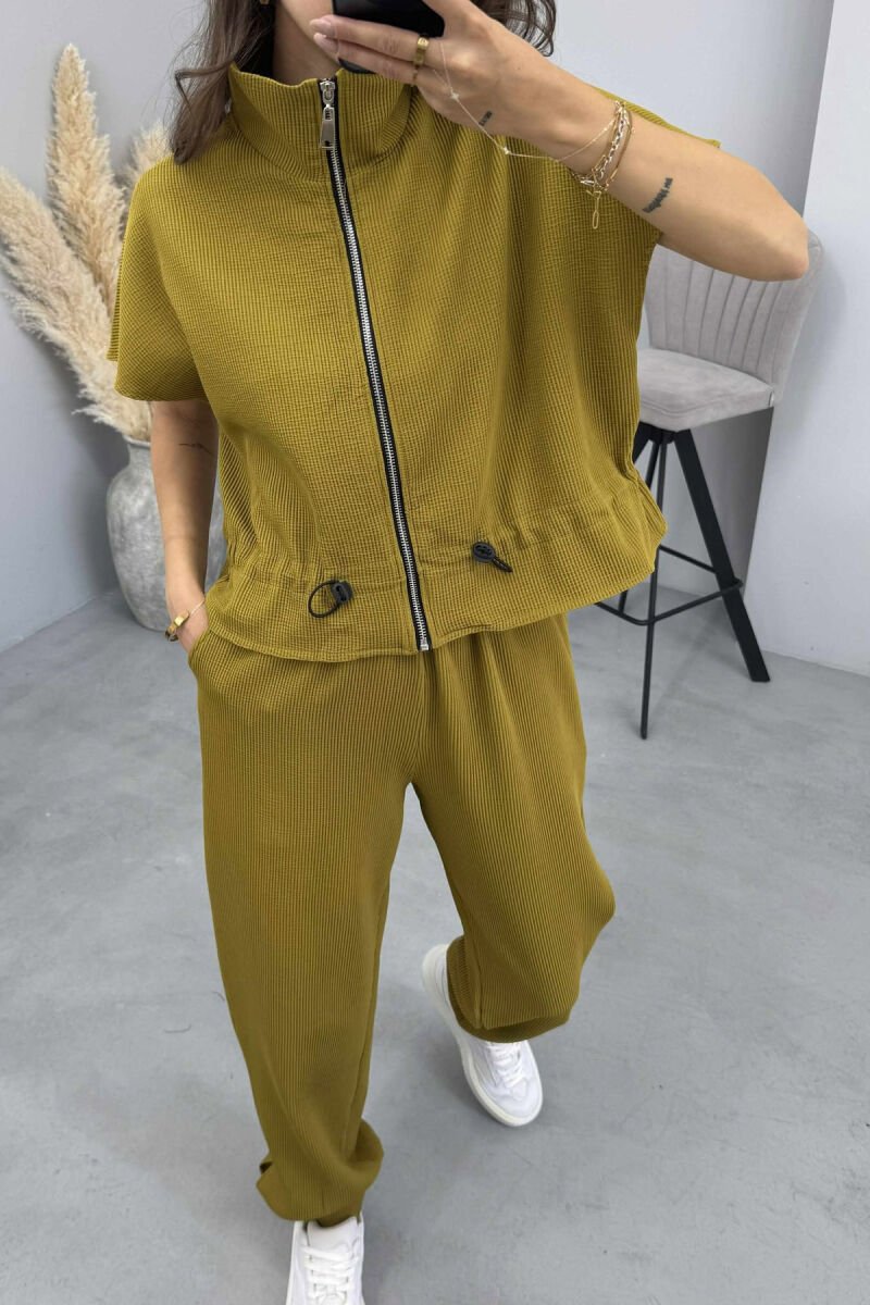 SHORT SLEEVES JACKET+TROUSERS WOMEN SET OLIVE/ULLI - 3