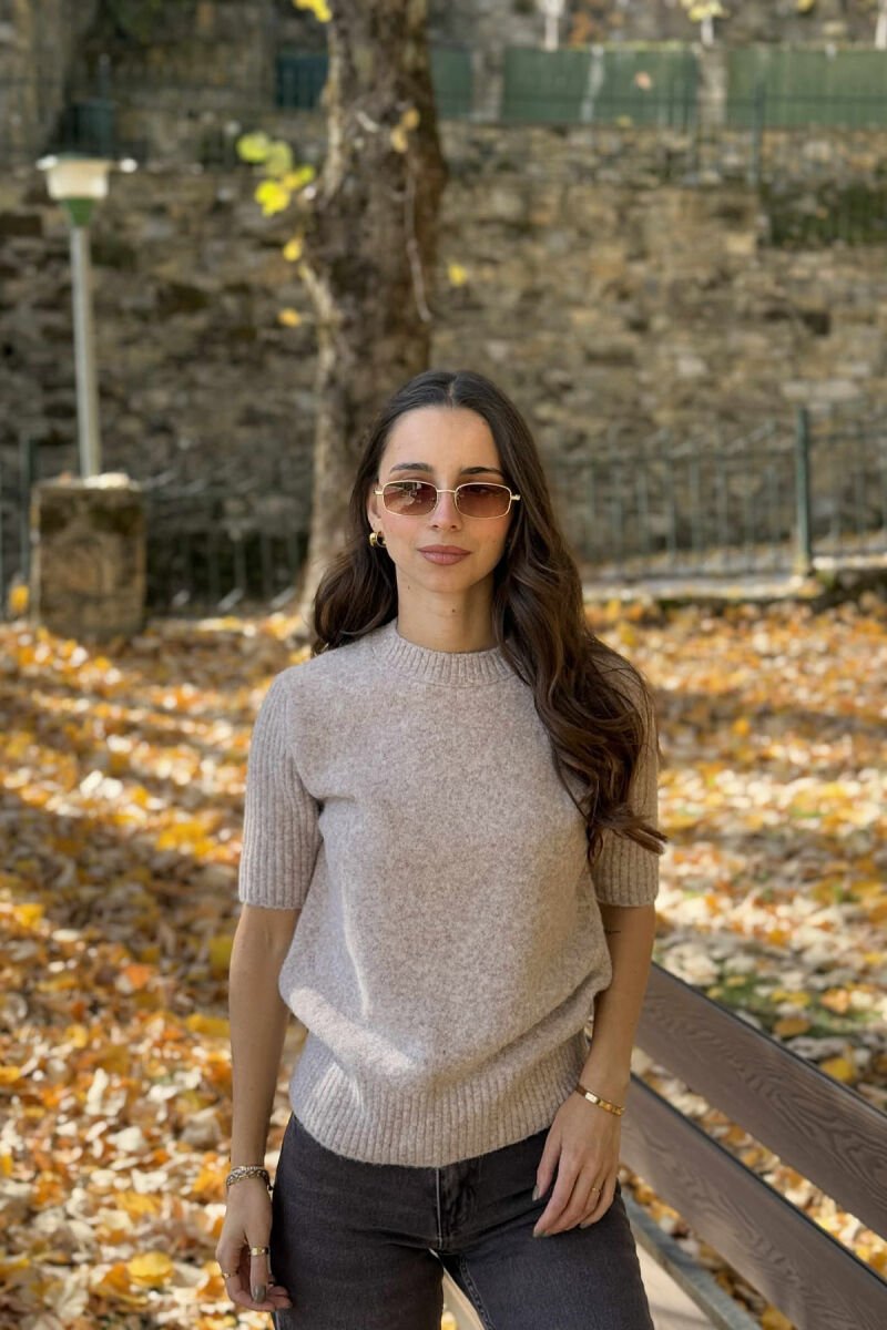SHORT SLEEVES ONE COLOR WOMEN SWEATER BEIGE/BEZHE - 2