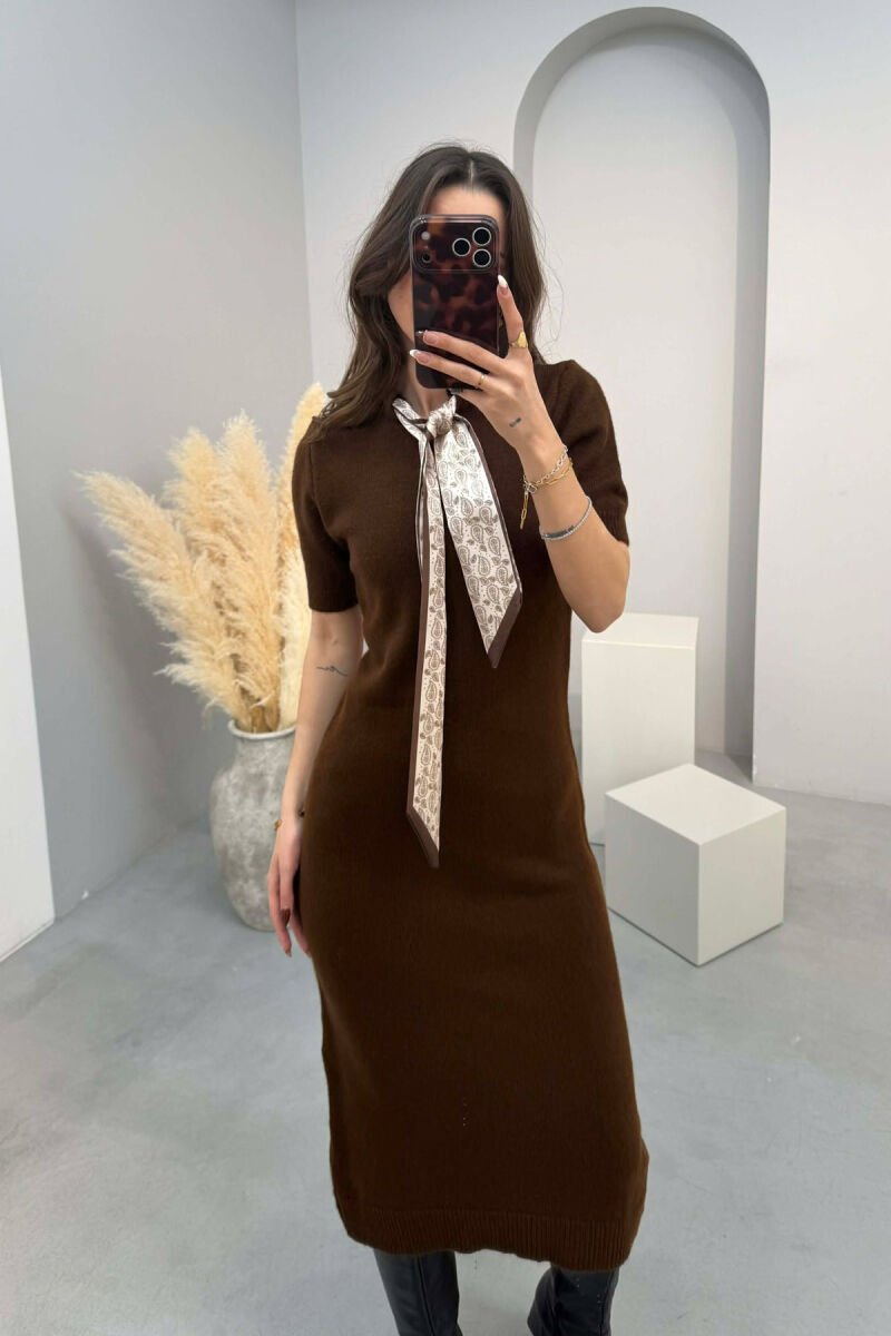 SHORT SLEEVES SCARF DETAIL KNIT WOMEN DRESS BROWN/KAFE - 3