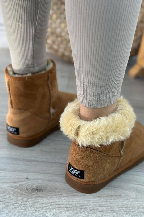 SHORT WOMEN UGG BROWN/KAFE - 9