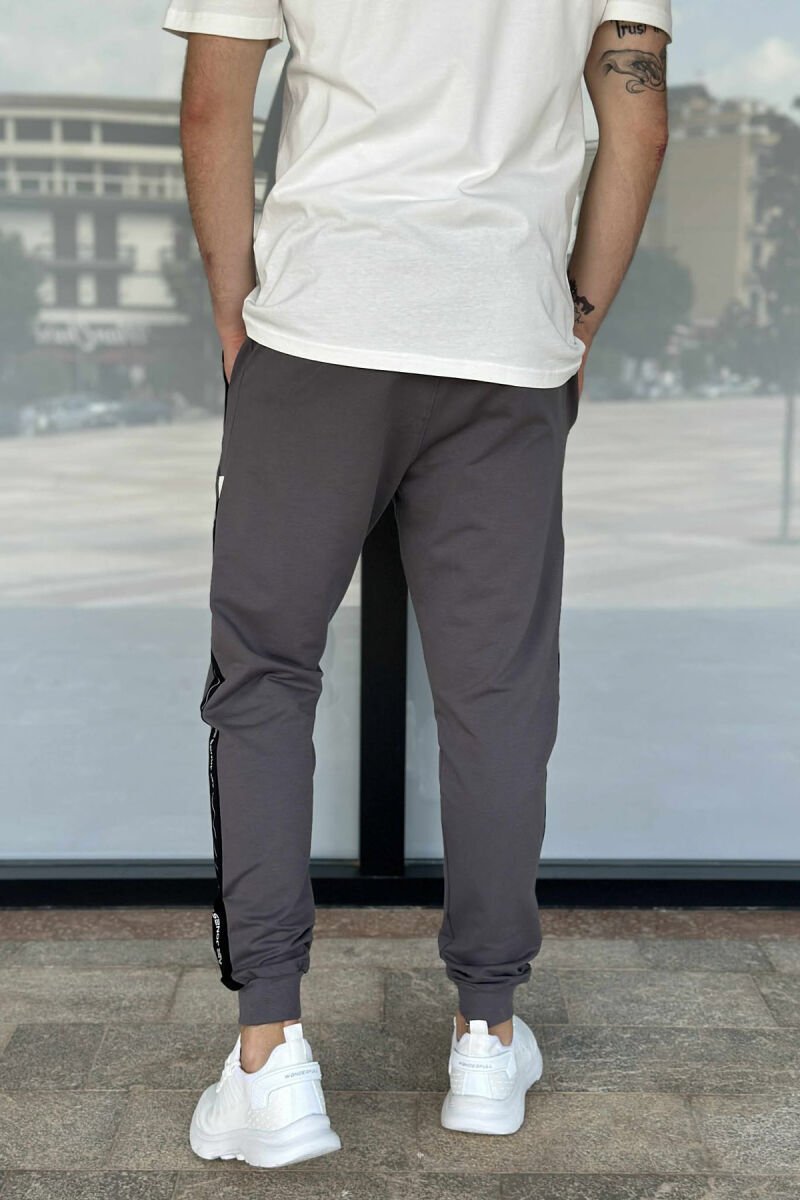SIDE WRITTINGS SIMPLE MEN JOGGERS DARK GREY/GEE - 4