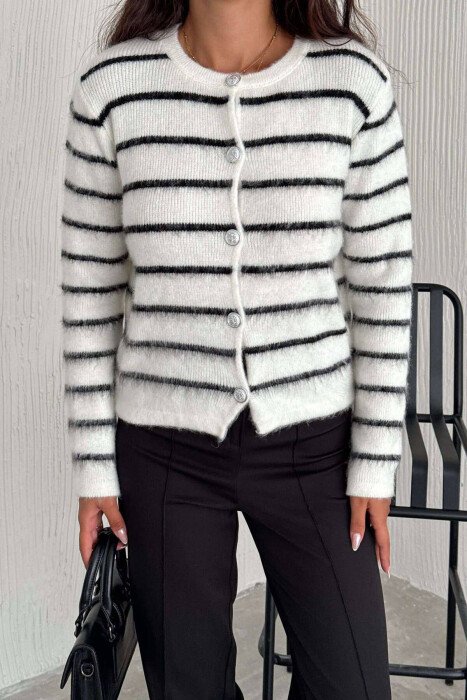 SILVER BUTTONS WOMEN CARDIGAN WHITE-E BARDHE - KLAUDIO FASHION